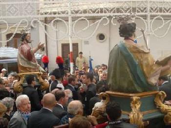 I santi in processione - Foto www.disonline.it