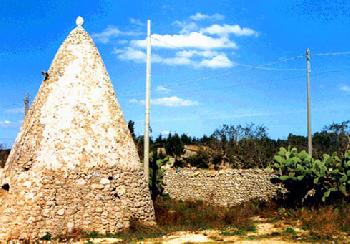 Trullo conico