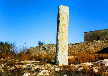 Menhir Ussano