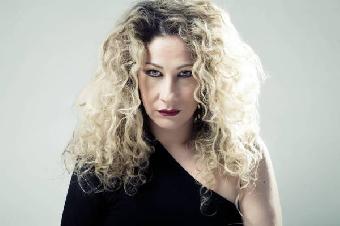Paola Arnesano Live
